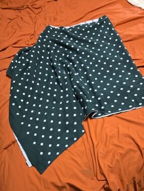 Duluth Trading Co Poncho Dark Green Polka Dot Knit - Women's